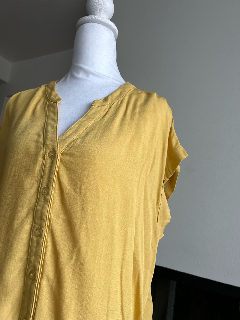 Short-Sleeve Button Front Top in Mustard Yellow - Picture 5 of 7